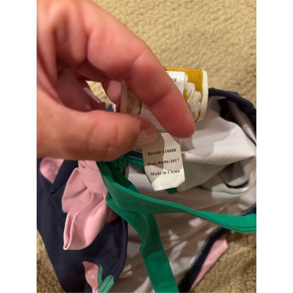 HTF RARE!!! OG 2017 TBBC [The Beaufort Bonnet Company] Sanibel Strawberry Swimsu - Picture 9 of 9